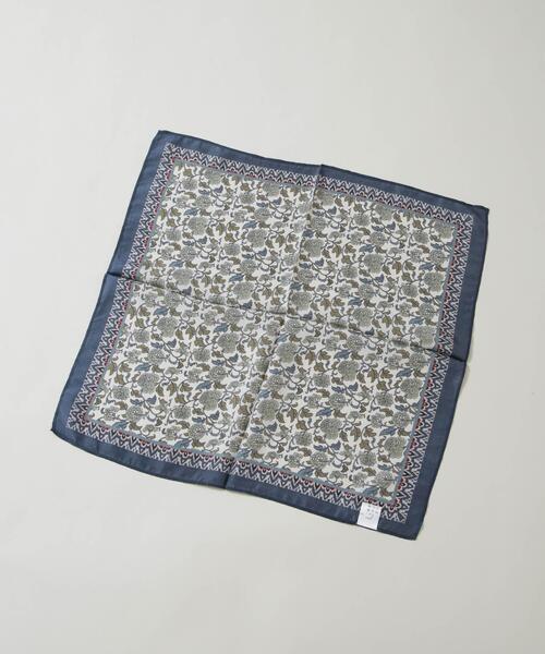 NANO universe(ナノユニバース)の「SK OVERSEAS IND PRIVATE/SILK FLOWER SCARF(バンダナ/スカーフ・レディース・ネイビー・FREE)」の3枚目の写真