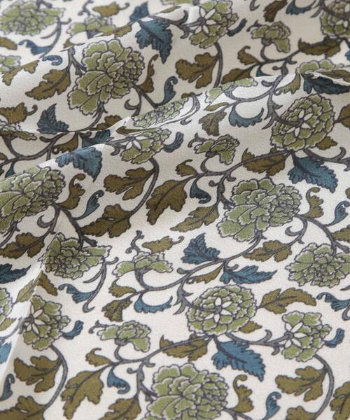 NANO universe(ナノユニバース)の「SK OVERSEAS IND PRIVATE/SILK FLOWER SCARF(バンダナ/スカーフ・レディース・ネイビー・FREE)」の4枚目の写真