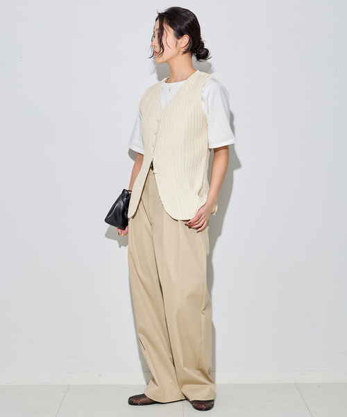 Gongdid Design(ゴンディッドデザイン)の「【Gongdid Design】 Carry Over_Denim_Vest:ベスト(ベスト・レディース・アイボリー/ブラック・FREE)」の9枚目の写真