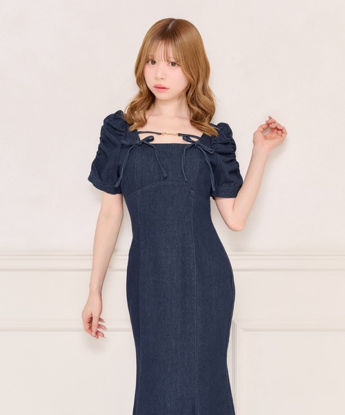 apres jour(アプレジュール)の「フロントチャームデニムマーメイドワンピース(ワンピース・レディース・ブラック系その他/ネイビー・MEDIUM/X-LARGE/SMALL)」の19枚目の写真