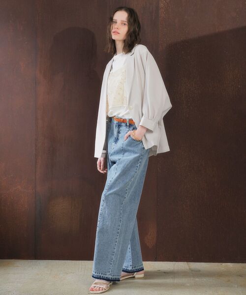 YECCA VECCA（イェッカヴェッカ）の「【尾崎紗代子さん着用】綿麻バギーデニムパンツ（デニムパンツ・レディース・インディゴブルー/ライトインディゴブルー・M/S）」の6枚目の写真