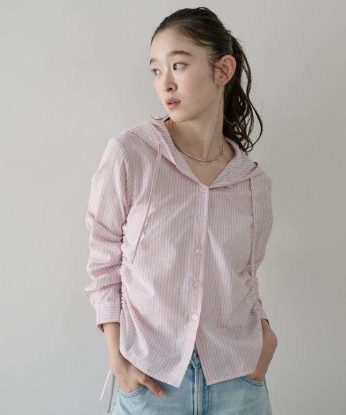 P.V.T(ピーブイティー)の「サイドドロストフーディーシャツ(シャツ/ブラウス・レディース・ブルー/Yellow/PINK・M)」の3枚目の写真