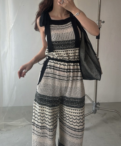 WILLFULLY(ウィルフリー)の「at random geometric pattern knit all-in-one(つなぎ/オールインワン・レディース・ブラック/ベージュ・FREE)」の15枚目の写真