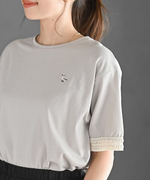 rps(アールピーエス)の「袖口レースワンポイント刺繍カットソー(Tシャツ/カットソー・レディース・アイボリー/ライトグレー/グリーン/イエロー・フリー)」の18枚目の写真