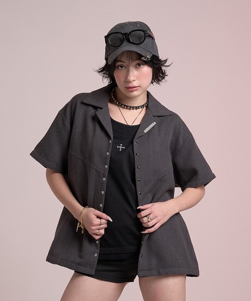 CREO STORE(クレオストア)の「Stud Open Collar Shirt/スタッズオープンカラーシャツ(シャツ/ブラウス・メンズ・グレー/ブラック・1/2)」の10枚目の写真