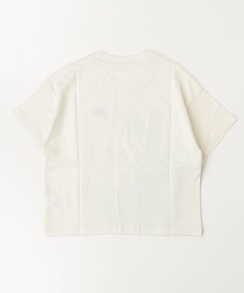 NIKE（ナイキ）の「ナイキ NIKE ナイキ YTH NSW ボクシー スター S/S Tシャツ（Tシャツ/カットソー・キッズ・サーモンピンク/オフホワイト・130cm/140cm/150cm/160cm）」の7枚目の写真