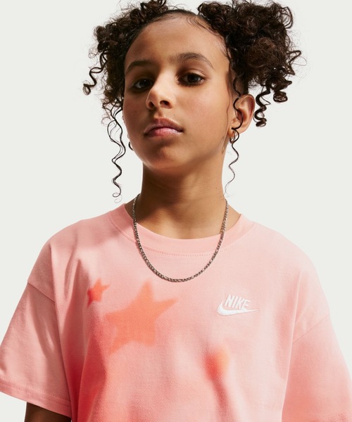 NIKE（ナイキ）の「ナイキ NIKE ナイキ YTH NSW ボクシー スター S/S Tシャツ（Tシャツ/カットソー・キッズ・サーモンピンク/オフホワイト・130cm/140cm/150cm/160cm）」の11枚目の写真