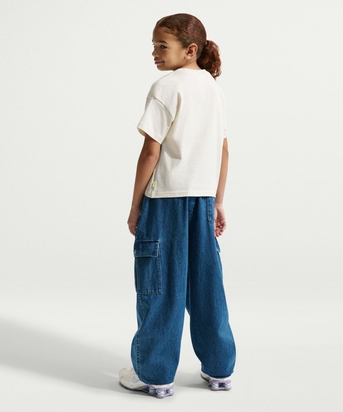 NIKE（ナイキ）の「ナイキ NIKE ナイキ YTH NSW ボクシー スター S/S Tシャツ（Tシャツ/カットソー・キッズ・サーモンピンク/オフホワイト・130cm/140cm/150cm/160cm）」の3枚目の写真