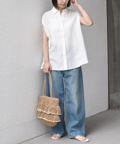 SHIPS Colors(シップス カラーズ)の「SHIPS Colors:〈洗濯機可能〉ユーロリネン (EURO Linen) フレンチスリーブ ビッグ シャツ◇(シャツ/ブラウス・レディース・オフホワイト/イエロー/ライトブルー/ブラック・ONE SIZE)」の5枚目の写真