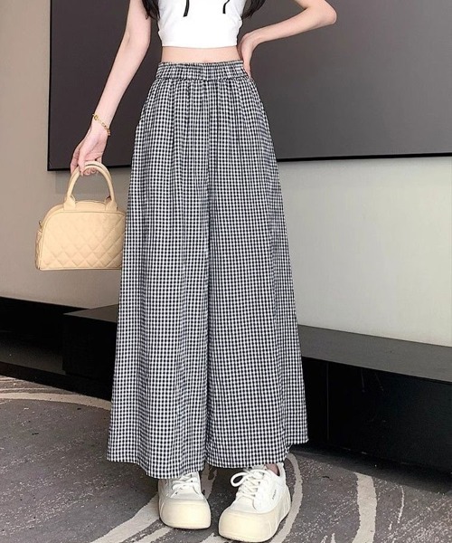 mielu（ミエル）の「ギンガムチェックワイドフレアパンツ（その他パンツ・レディース・ブラック・LARGE/MEDIUM/SMALL）」の4枚目の写真