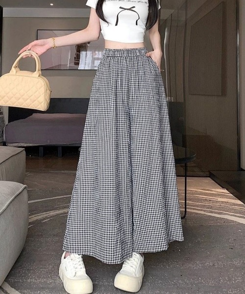 mielu（ミエル）の「ギンガムチェックワイドフレアパンツ（その他パンツ・レディース・ブラック・LARGE/MEDIUM/SMALL）」の7枚目の写真