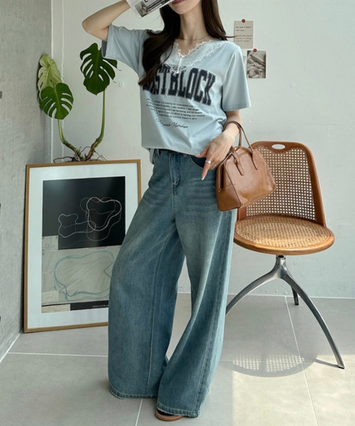 Ada.（エイダ）の「ロゴ プリント レース Vネック Tシャツ（Tシャツ/カットソー・レディース・オフホワイト/ブラック/ブルー・FREE）」の20枚目の写真