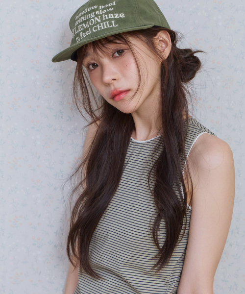 KIJIKO（キジコ）の「ke502. Stripe Lace Sleeveless Khaki（Tシャツ/カットソー・レディース・カーキ・FREE）」の4枚目の写真