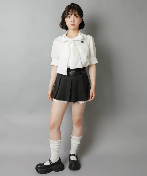 SPINNS(スピンズ)の「半袖リボンブラウス/スキッパ―/パフスリーブ(シャツ/ブラウス・レディース・サックスブルー/ホワイト・ONESIZE)」の18枚目の写真