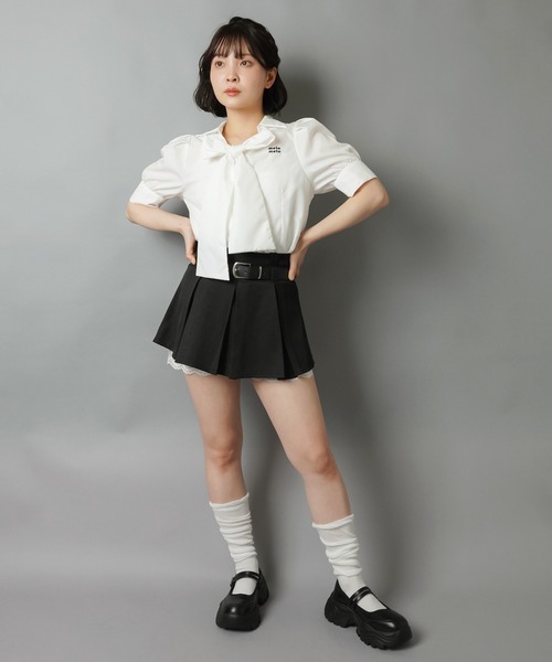 SPINNS(スピンズ)の「半袖リボンブラウス/スキッパ―/パフスリーブ(シャツ/ブラウス・レディース・サックスブルー/ホワイト・ONESIZE)」の20枚目の写真