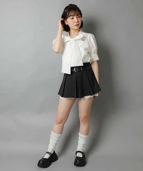 SPINNS(スピンズ)の「半袖リボンブラウス/スキッパ―/パフスリーブ(シャツ/ブラウス・レディース・サックスブルー/ホワイト・ONESIZE)」の21枚目の写真