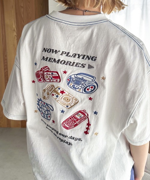 DOUBLE NAME(ダブルネーム)の「00’s Gadges刺しゅうTEE(Tシャツ/カットソー・レディース・オフホワイト/オレンジ/ブラック系・FREE)」の19枚目の写真