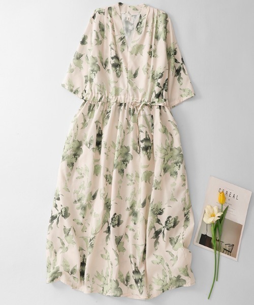 LUCPY(ラクピー)の「ボタニカルプリントウエストリボンワンピース(ワンピース・レディース・アイボリー・XX-LARGE/X-LARGE/LARGE/MEDIUM)」の1枚目の写真