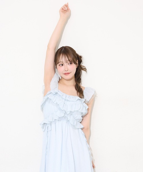 one after another NICE CLAUP(ワンアフターアナザーナイスクラップ)の「エンジェルフリルロングワンピース(ワンピース・レディース・ブラック系その他/サックスブルー/ホワイト系その他/オフホワイト・SMALL/MEDIUM)」の11枚目の写真