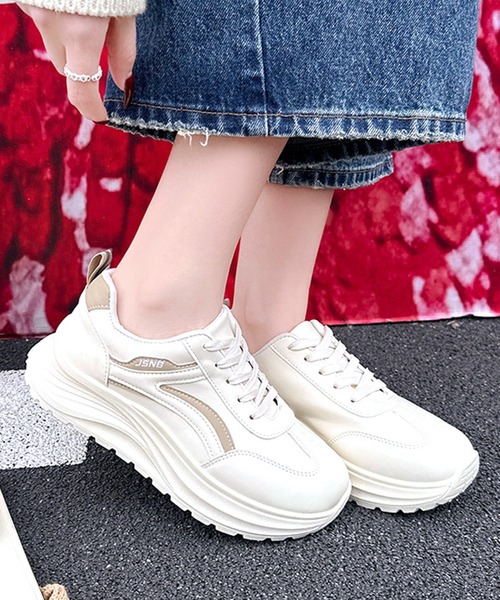 Lace Ladies(レースレディース)の「配色 ライン ロゴ 厚底 ダッド スニーカー(スニーカー・レディース・ベージュ/ネイビー・24cm/24.5cm/25cm/23cm/23.5cm/22.5cm)」の1枚目の写真