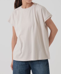 ワイドなフレンチTEE