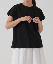 ワイドなフレンチTEE