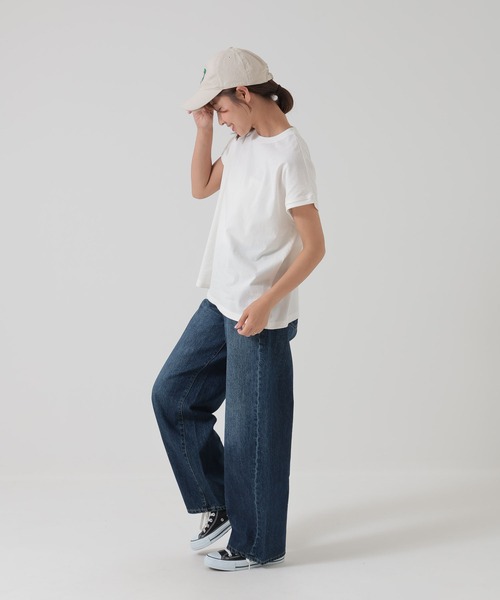 HEART MARKET（ハートマーケット）の「ワイドなフレンチTEE（Tシャツ/カットソー・レディース・チャコール/ダークブラウン/ホワイト/グレイッシュベージュ/ブラック/モカ/キャメル・SMALL/MEDIUM/LARGE）」の9枚目の写真