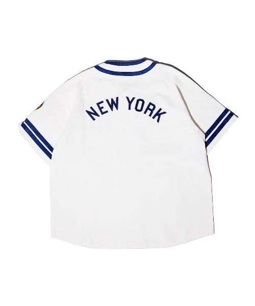 Fanatics（ファナティクス）の「ファナティクス【Fanatics】‐ ニューヨーク ヤンキース ベースボールシャツ【New York Yankees COOPERSTOWN BASEBALL SHIRT YANKEES NATURAL ML2126SS0002】（シャツ/ブラウス・メンズ・ナチュラル・L/XL）」の5枚目の写真