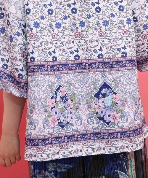 iS ScoLar（イズスカラー）の「562248：アンティークタイル×花柄 素材切替プルオーバー（Tシャツ/カットソー・レディース・オフホワイト/アイボリー/ブラック・M）」の7枚目の写真