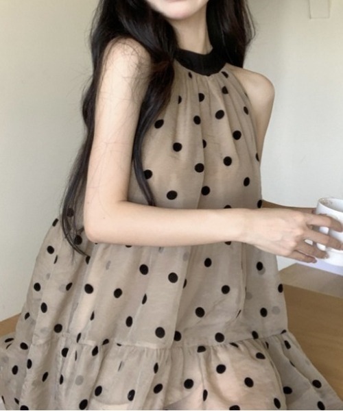 LUCPY(ラクピー)の「ドットティアードミニワンピース(ワンピース・レディース・ベージュ・FREE)」の3枚目の写真