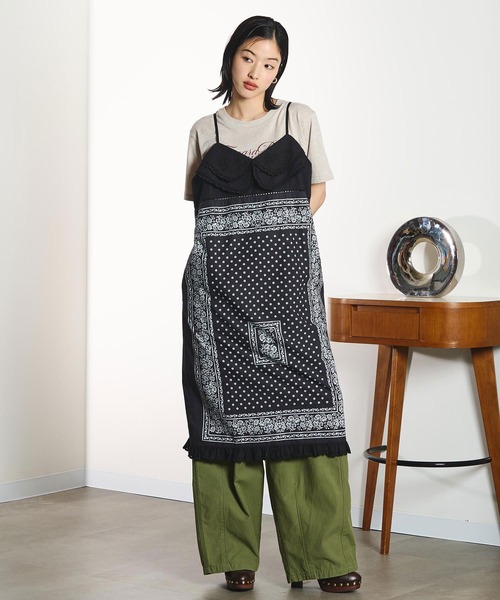 INDIA IS BEAUTIFUL(インディアイズビューティフル)の「【ROSE BUD別注】INDIA IS BEAUTIFUL/BLACK BANDANA DRESS(ワンピース・レディース・ブラック・ONE SIZE)」の2枚目の写真