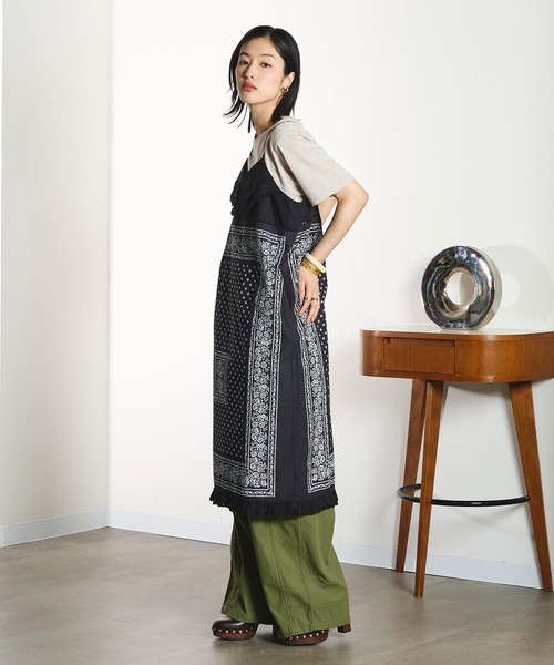 INDIA IS BEAUTIFUL(インディアイズビューティフル)の「【ROSE BUD別注】INDIA IS BEAUTIFUL/BLACK BANDANA DRESS(ワンピース・レディース・ブラック・ONE SIZE)」の3枚目の写真