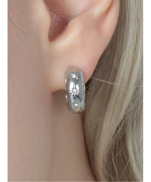 Bilan(ビラン)の「( 金属アレルギー軽減 サージカルステンレス ) ステラワンタッチフープピアス / 【BILAN】 Stella One Touch Hoop Pierce(ピアス(両耳用)・レディース・ゴールド/シルバー・FREE)」の3枚目の写真