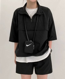 ハーフジッププルオーバー × ショートパンツ セットアップ