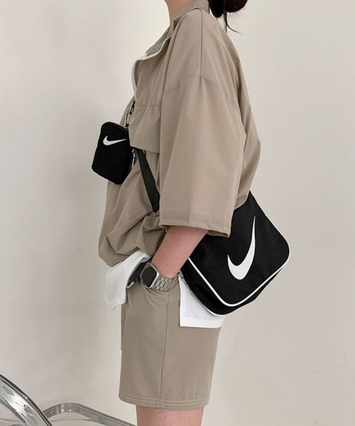 meJane(ミージェーン)の「ハーフジッププルオーバー × ショートパンツ セットアップ(セットアップ・レディース・ブラック/クリーム/グレー・FREE)」の10枚目の写真