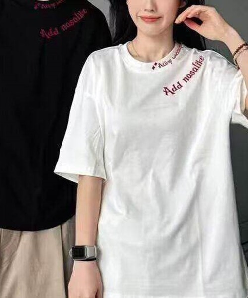 Songe(ソンジュ)の「ワンポイントロゴ刺しゅう半袖Tシャツ(Tシャツ/カットソー・レディース・ホワイト/ブラック・M/L)」の6枚目の写真