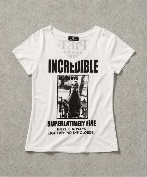 SPINNS（スピンズ）の「Vネック半袖Tシャツ/フォトガール/バックプリント/平成ギャル（Tシャツ/カットソー・レディース・オフホワイト/ブラック・ONESIZE）」の3枚目の写真