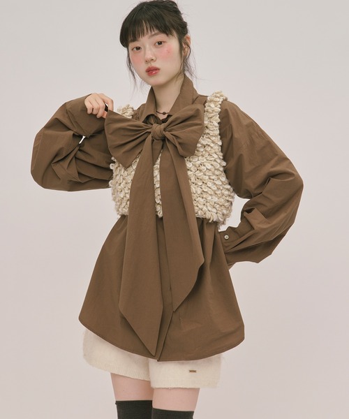 loin nuit(ロワンニュイ)の「nuance button ribbon shirt / ニュアンスボタンリボンシャツ(シャツ/ブラウス・レディース・アイボリー/ブラウン/ライトブルー/ブラック・FREE)」の8枚目の写真