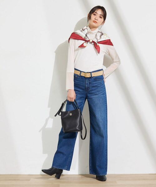 INDIVI(インディヴィ)の「【レイヤード/袖口シアー/日本製】ベロアジャージトップス(Tシャツ/カットソー・レディース・ブラック/ブラウン系/アイボリー・34/19/15 /13/05/38)」の6枚目の写真