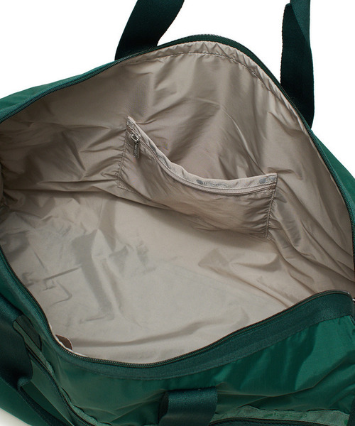 LeSportsac（レスポートサック）の「DELUXE LG WEEKENDER エデングリーン（ボストンバッグ・レディース・グリーン・FREE）」の12枚目の写真