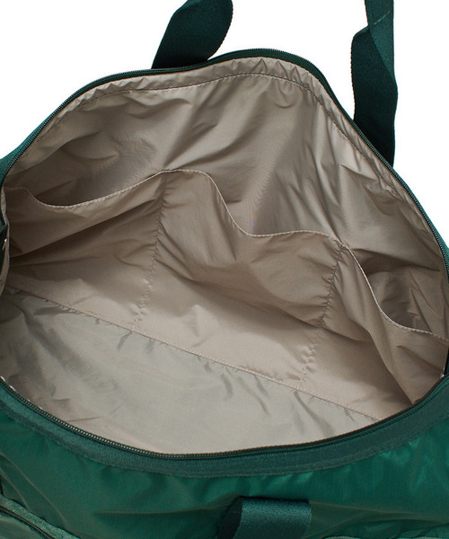 LeSportsac（レスポートサック）の「DELUXE LG WEEKENDER エデングリーン（ボストンバッグ・レディース・グリーン・FREE）」の13枚目の写真