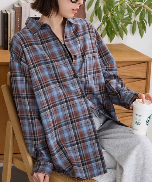 MONO-MART(モノマート)の「アソートチェック オーバーサイズ レギュラーカラー長袖シャツ<UVカット・静電気防止・マシンウォッシャブル>(シャツ/ブラウス・レディース・ベージュ系/ベージュ系2/ネイビー系/ブルー系/ブラック系/ブラウン系・FREE)」の17枚目の写真