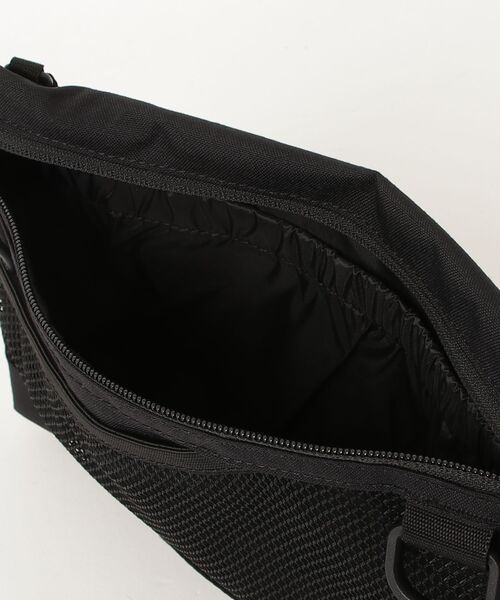 Snow Peak（スノーピーク）の「スノーピーク Snow Peak Everyday Use Sacoche（ショルダーバッグ・メンズ・その他・ONE SIZE）」の3枚目の写真