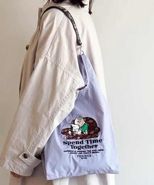 Vintage PEANUTS(ビンテージピーナッツ)の「"11"≪Vintage PEANUTS≫1ポケット ストラップ付き ショッパー/エコバッグ(エコバッグ/サブバッグ・レディース・グレー/アイボリー/ラベンダー・ONE SIZE)」の3枚目の写真
