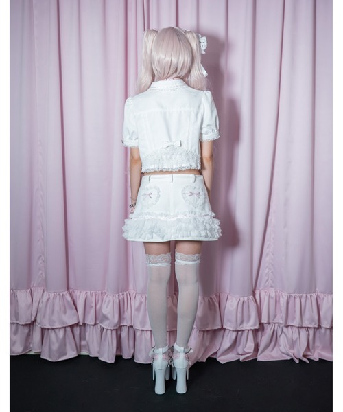 AVENCHUMU(アバンチュウム)の「Lace frill ribbon denim skirt(デニムスカート・レディース・ブラック/ホワイト/ピンク・FREE/XS)」の7枚目の写真