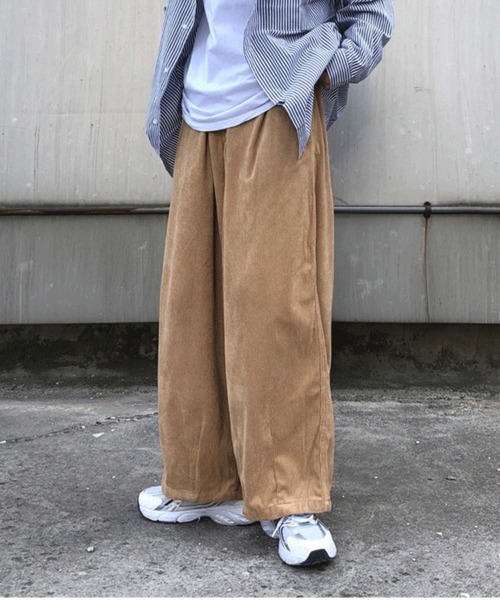 KELVIN(ケルヴァン)の「Loose Curve Wide Pants ルーズカーブワイドパンツ(その他パンツ・メンズ・ベージュ/ブラック・MEDIUM/LARGE)」の9枚目の写真