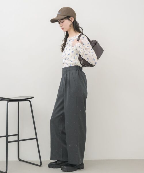 RETRO GIRL（レトロガール）の「袖シャーリングベロアカットソー（Tシャツ/カットソー・レディース・ベージュ/グリーン/ホワイト系その他・FREE）」の8枚目の写真