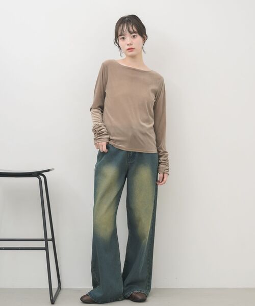 RETRO GIRL（レトロガール）の「袖シャーリングベロアカットソー（Tシャツ/カットソー・レディース・ベージュ/グリーン/ホワイト系その他・FREE）」の15枚目の写真