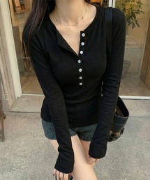 ヘンリーネックフィット長袖カットソー