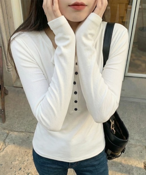 ReRe(リリ)の「ヘンリーネックフィット長袖カットソー(Tシャツ/カットソー・レディース・グレー/オートミール/ホワイト/ブラック・LARGE/X-LARGE/MEDIUM)」の6枚目の写真